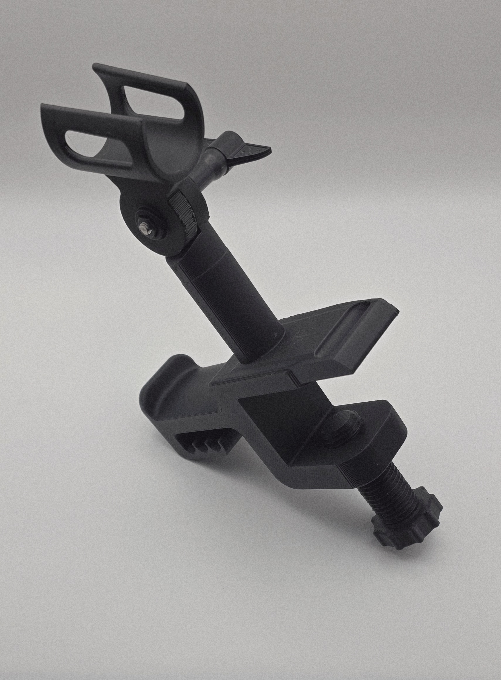 headphone mic table clamp angle1